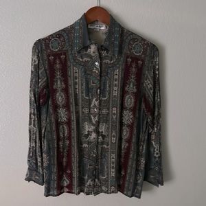 Women’s shirt